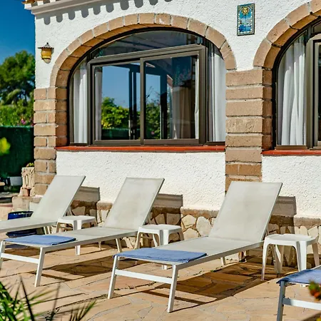 Florita By Interhome